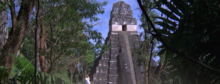 Parque Nacional Tikal is one of Moonraker (1979).