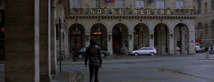 Hôtel Regina is one of The Bourne Identity (2002).