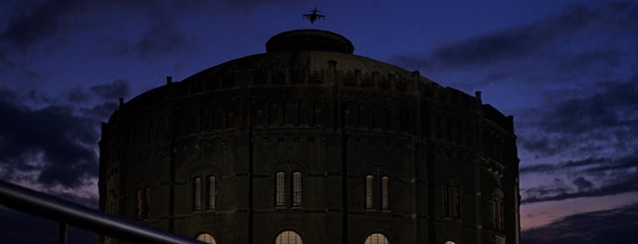 Gasometer is one of The Living Daylights (1987).