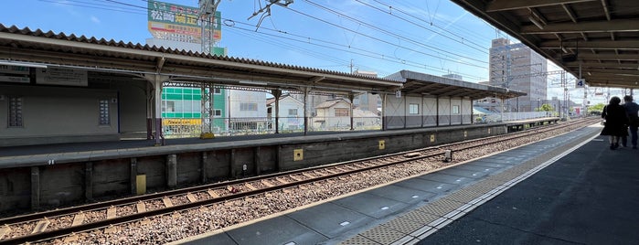 Kintetsu Iseshi Station (M73) is one of Station.