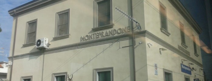 Stazione di Monteprandone is one of Stazioni ferroviarie delle Marche.