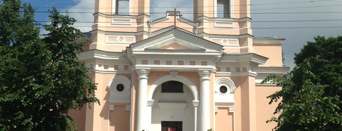 Приход свв. апп. Петра и Павла Римско-католической церкви is one of Catholic Russia.