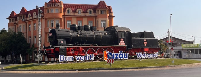 Buzău is one of work places.
