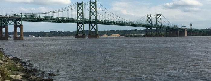 I-74 Bridge is one of Frequently Visited Places.