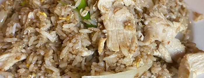 Sawaddee Thai & Chinese Restaurant is one of food.