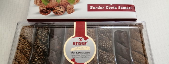 Ensar Şekerleme ve Kuruyemiş is one of Lugares favoritos de yediyukarı.