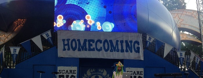 Monsters U Homecoming Pep Rally is one of Close Tracking.