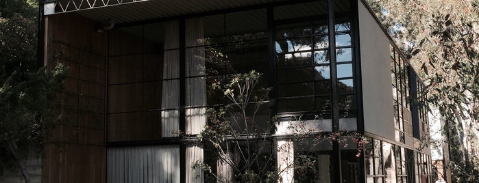 The Eames House (Case Study House #8) is one of LA.