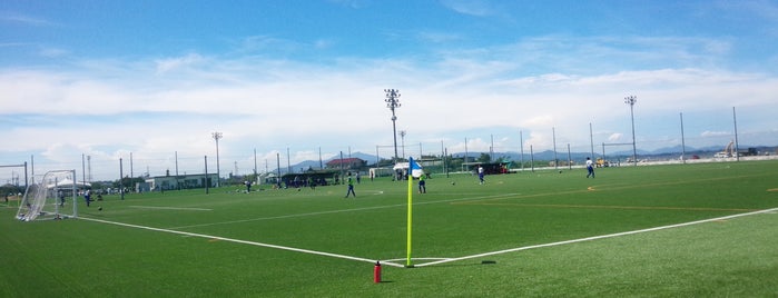 霞ヶ浦高校 大室グラウンド is one of サッカー試合可能な学校グラウンド.