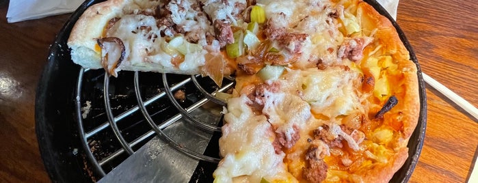 Uno Pizzeria & Grill - Lexington is one of Been there, done that.