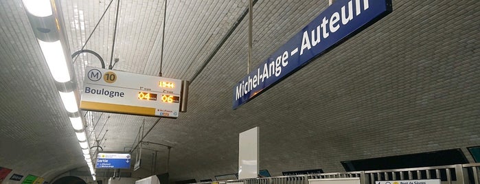 Métro Michel-Ange – Auteuil [9,10] is one of Went before.