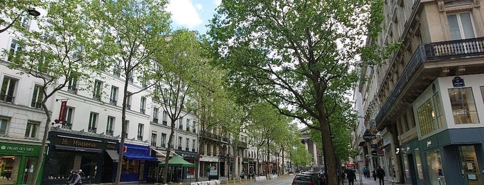 Rue Tronchet is one of Paris new.