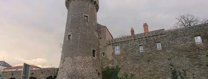 Château de Pornic is one of Castles Around the World.