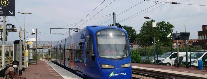 Station Aulnay-sous-Bois [T4] is one of Tramways de Paris.