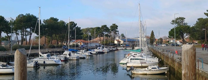 Port du Betey is one of Les ports du Bassin d'Arcachon.