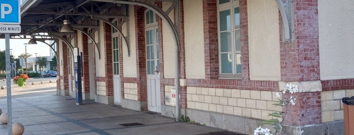 Gare SNCF de Dives - Cabourg is one of Normandie.
