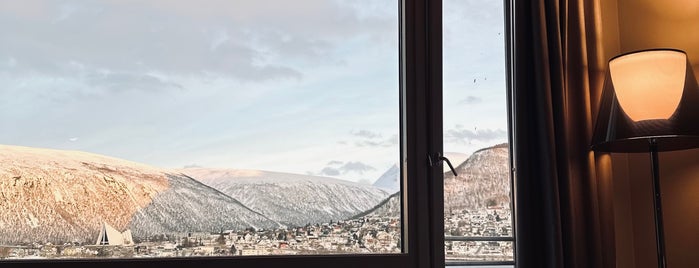 Radisson Blu Hotel, Tromsø is one of Lola.
