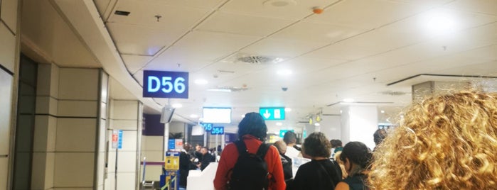 Gate D56 – T2 (MAD) is one of Spain / España.