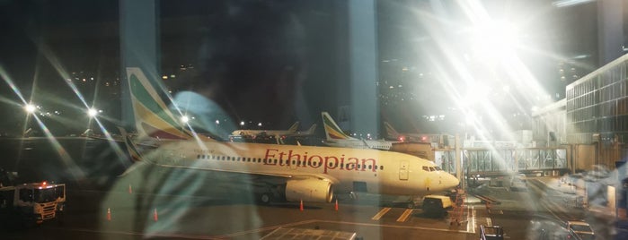 Addis Ababa Bole International Airport (ADD) is one of Angela Isabel'in Beğendiği Mekanlar.