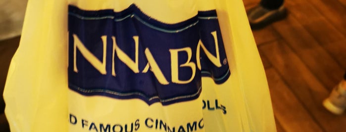 Cinnabon is one of Bakü 💜.