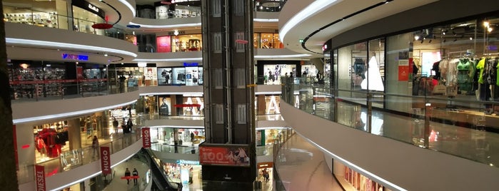 Toptani Shopping Mall is one of AL.