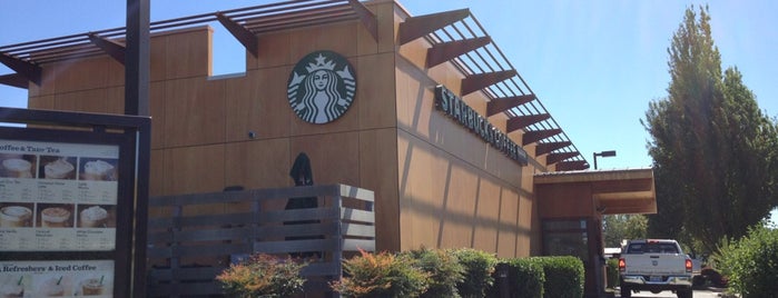 Starbucks is one of Scottさんのお気に入りスポット.