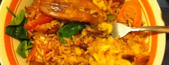 Wat’s On Your Plate is one of Lugares favoritos de Janae.