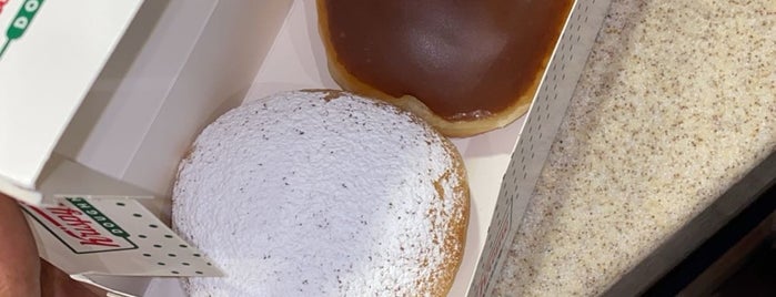 Krispy Kreme is one of Best Places in Madinah, Saudi Arabia.