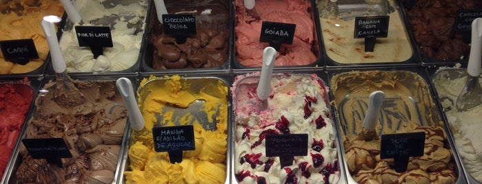 Momo Gelato is one of Dunlop's gastronomy.