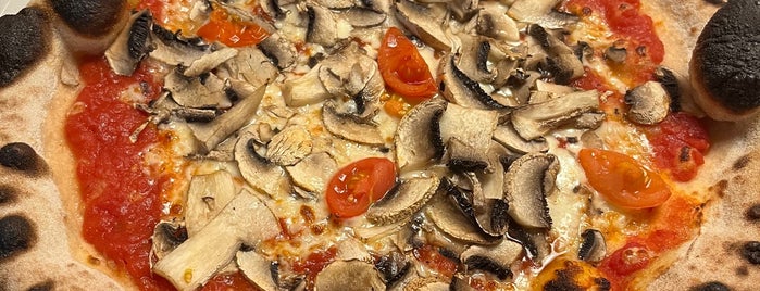 Pizza Dellarosso is one of Kipróbálni.