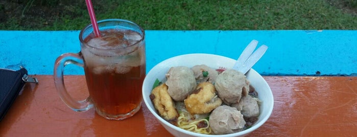 Bakso taman is one of T4 favorit.