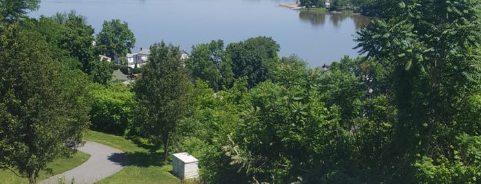 Negley Park is one of Parks to workout.