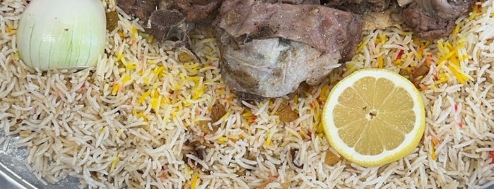 مطاعم ومطابخ باخلعه- مندي ومكتوم is one of غدوة لذيذة 🍀.