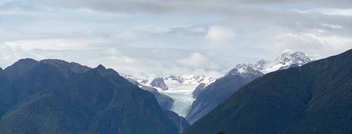 Fox Glacier Lookout is one of Franz glacier.