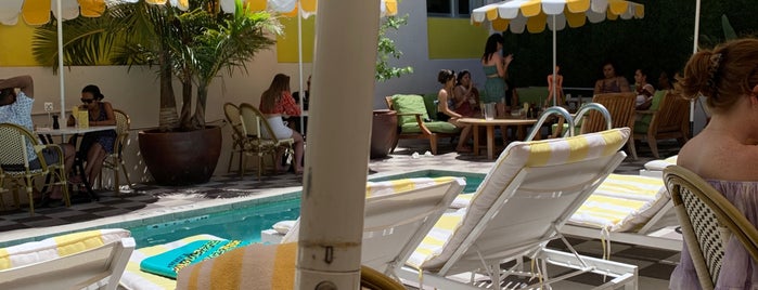 Clinton Hotel is one of NURSECON AT SEA 🚢 2024 MEXICO 🇲🇽 BAHAMAS 🇧🇸.