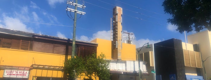 Queen Theater is one of Mid Century Hawai’i.