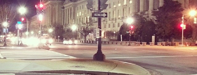 12th St & Constitution Ave NW is one of Tempat yang Disukai @KeithJonesJr.