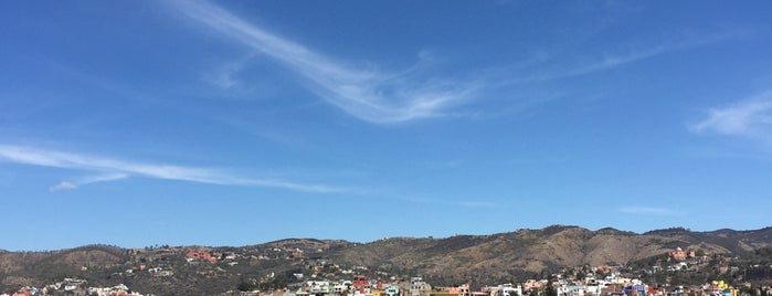 Monumento a El Pípila is one of Locais curtidos por Carlos.