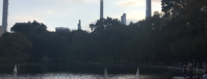 Central Park is one of Tempat yang Disukai Carlos.