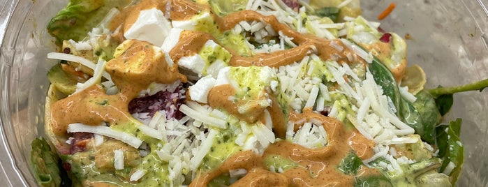 Salad & Tacos is one of Khobar.