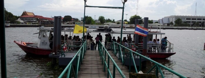 Wat Arun Cross River Ferry Pier is one of Bangkok.