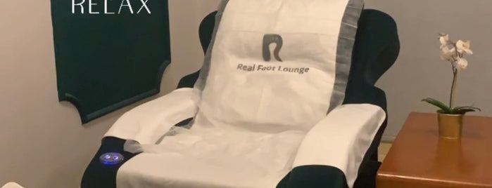 Real Foot Lounge is one of Dubai.