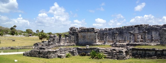 Tulum Archeological Site is one of México (Riviera Maya).