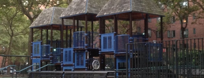 Clocktower Playground is one of สถานที่ที่ Adam ถูกใจ.