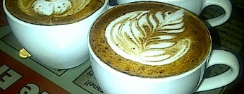 Bens coffee is one of Top 10 dinner spots in San Salvador, El Salvador.