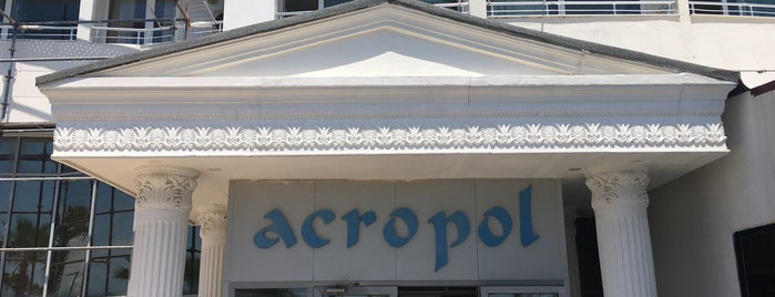 Acropol Beach Hotel is one of Cüneyt 님이 저장한 장소.