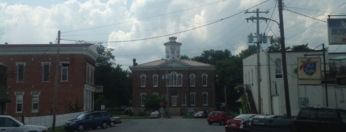 Johnson County Court is one of South of 64 Illinois.