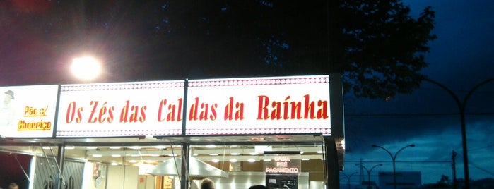 Os Zés das Caldas da Rainha (Bifanas) is one of สถานที่ที่ Rui ถูกใจ.