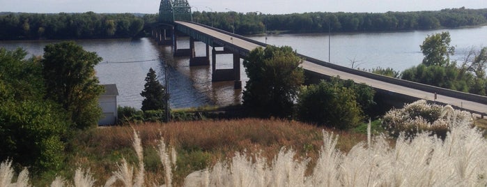 Mark Twain Overlook is one of Posti che sono piaciuti a Jeiran.