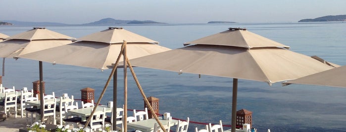 Denizaltı Port is one of Restaurants.